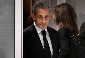 Sarkozy condenado por financiación ilegal en Francia
