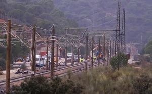 Fallece mujer y suma 46 víctimas del accidente en Adamuz