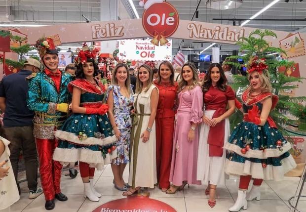 Hipermercados Olé da inicio a la Navidad 2025 en Santo Domingo.