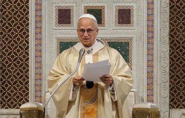 León XIV pide cese al fuego en regiones en guerra.