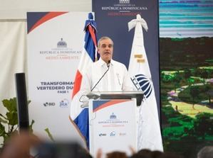 Abinader inicia transformación del vertedero de Duquesa