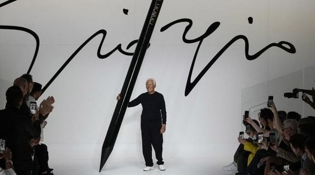 Semana de la Moda de Milán rinde homenaje a Giorgio Armani.