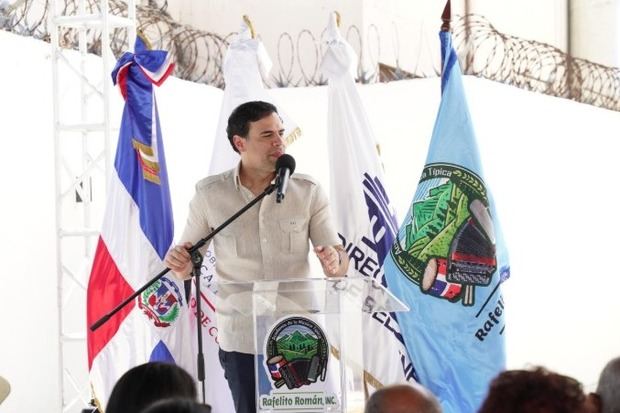 Ministro de Cultura, Roberto Ángel Salcedo.