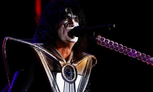 Murió guitarrista original de KISS.
