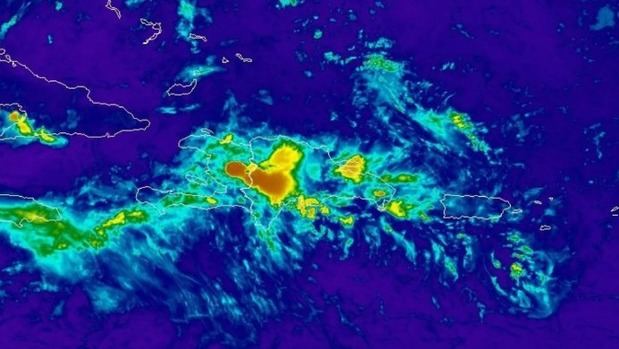 Mapa satelital con nubes coloridas en el Caribe