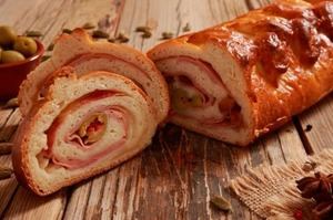¿Cómo preparar un delicioso pan de jamón con prosciutto? Aquí te contamos