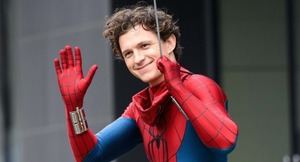 Tom Holland enciende el Empire State Building para Spider-Man: Brand New Day