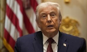 Trump: Maduro sería "inteligente" si renuncia al poder