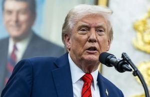 Trump suspende migración desde países del tercer mundo