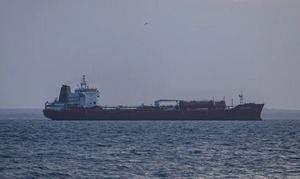 Trump anuncia 50 millones de barriles de petróleo venezolano hacia Houston