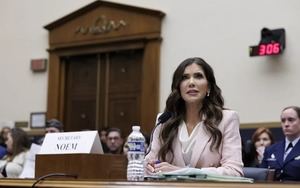 Trump destituye a Kristi Noem como secretaria de Seguridad Nacional