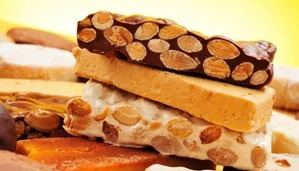 Cómo preparar un turrón casero fácil y delicioso para esta Navidad