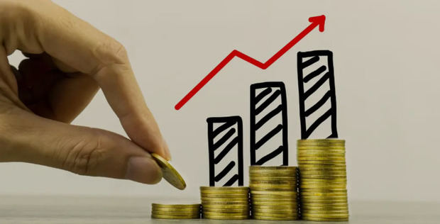 Dominicanos muestran optimismo financiero, pero la inflación y el empleo generan preocupación