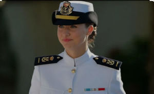 La princesa Leonor llega a Punta Arenas, en el extremo sur de Chile, a bordo de Elcano