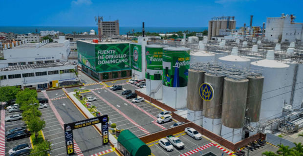 Cervecería anuncia concurso en Premios Soberano para impulsar retornabilidad de botellas.