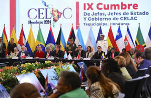 La Celac critica con dureza las deportaciones y encarcelamientos de migrantes desde EE.UU.