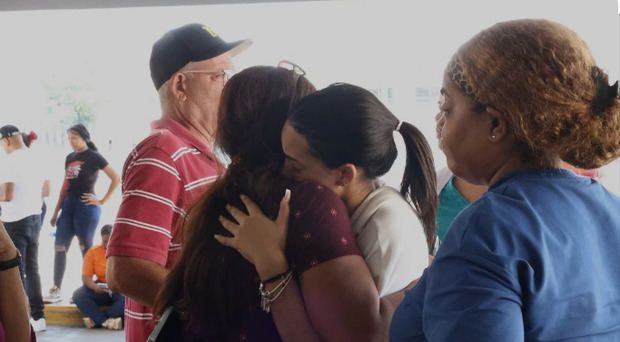 Impacto psicológico de tragedia de Santo Domingo requerirá intervenir durante mucho tiempo.