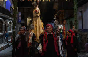 Las creencias mayas y católicas se mezclan el Viernes Santo en Guatemala