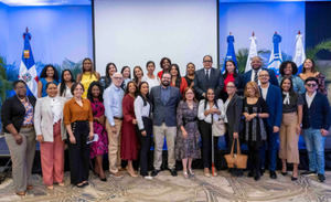 Expertos abogan por un enfoque multidimensional en la gobernanza migratoria durante seminario internacional