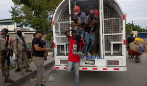 República Dominicana seguirá con las deportaciones ante 