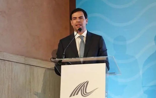 Ministro de Cultura, Roberto Ángel Salcedo.