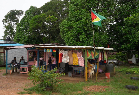 'El Esequibo pertenece a Guyana', el mantra de los habitantes de la frontera con Venezuela.