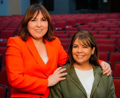 Emelyn Baldera y Elka Núñez.