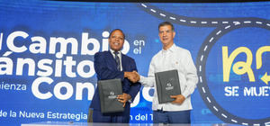 Gobierno presenta nueva estrategia integral para la gestión del tránsito en el Gran Santo Domingo
