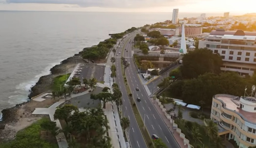 Alcaldía del Distrito comienza construcción de Malecón Deportivo Santo Domingo.