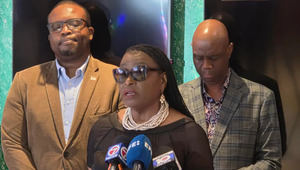 Grupos latinos y haitianos denuncian una 'tragedia' por las políticas de Trump y Florida.