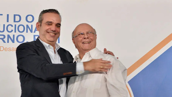 Abinader se reunirá el viernes con Hipólito Mejía para tratar la crisis en Haití.