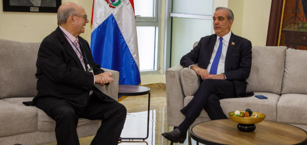 Hipólito Mejía y Luis Abinader.