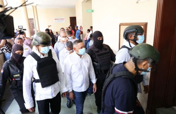 Cinco arrestados en Operación Lobo contra la corrupción admiten las imputaciones