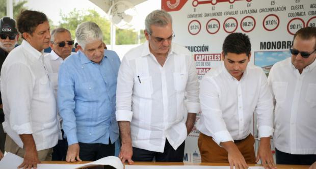 El monorriel de Santiago estará listo para el primer trimestre del próximo año