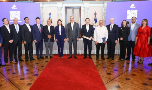 El Gobierno presenta acciones ejecuta dentro de la iniciativa Meta RD 2036.