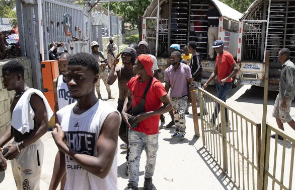 República Dominicana deportó más de 291.000 haitianos indocumentados entre octubre y julio 