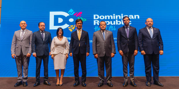 Biviana Riveiro presenta a República Dominicana como lugar estratégico para las empresas japonesas.