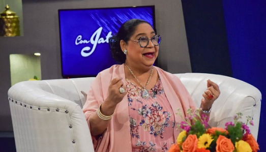 Fallece la vedete y actriz dominicana Angelita Curiel 'La Mulatona'.