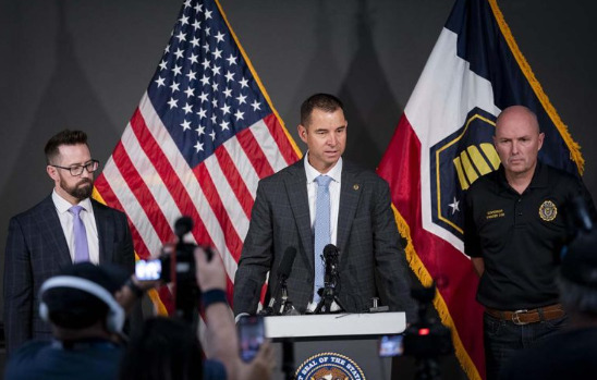 Beau Mason, Ccomisionado del Departamento de Seguridad Pública de Utah, habla durante una conferencia de prensa tras el tiroteo de Charlie Kirk, cofundador de la organización juvenil conservadora Turning Point USA, en la Universidad de Utah Valley en Orem, Utah, EE.UU.
