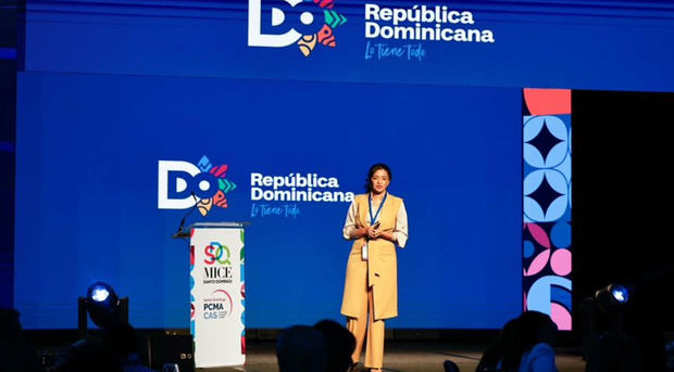 El país atrajo a 220,262 turistas a eventos y reuniones hasta agosto 2025