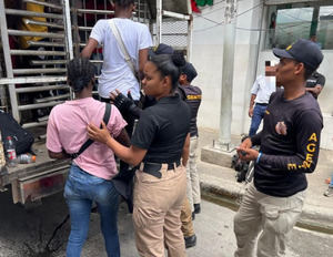 Autoridades detienen a más de mil haitianos indocumentados en varios operativos