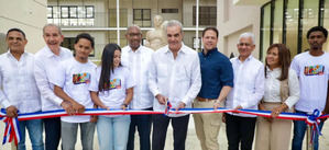 Presidente Abinader inaugura Centro Universitario Regional UASD-Cotuí