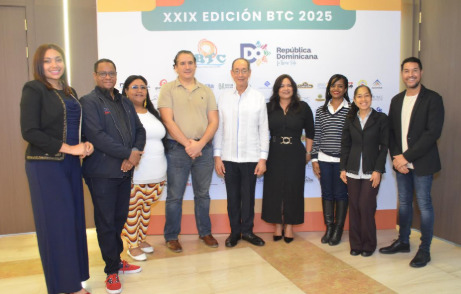 Amelia Reyes, Luis Santiago Severino, Rita Pérez, Edward Wall, Luis Felipe Aquino, Sarah Hernández, Millizen Uribe, María Mercedes y Juan de Dios Valentín.