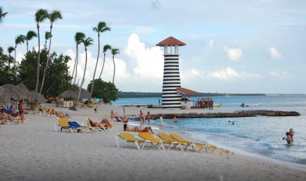 Gobierno implementa programa nacional para la recuperación de playas y mejora del turismo sostenible