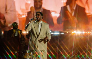 Bad Bunny cierra su segundo concierto en RD con un emotivo agradecimiento al público dominicano