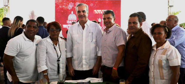 Presidente Abinader pone en marcha “Navidad 360”, con más de 15 millones de raciones de almuerzos y cenas navideñas