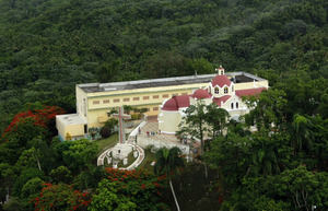 La Vega: encanto ecoturístico, religioso y carnavalesco