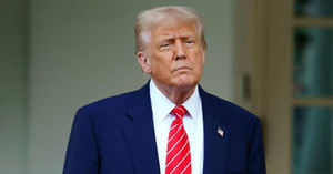 Trump insiste en que "podría hablar" con Maduro para "salvar muchas vidas"