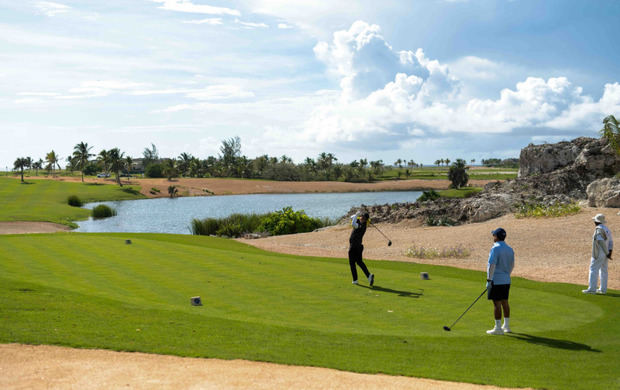 Mitur desvela ambicioso plan de inversión para impulsar turismo deportivo