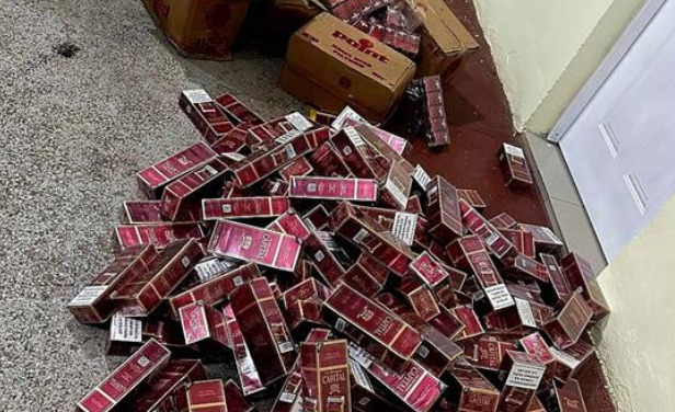Ejército decomisa 700,000 cigarrillos de contrabando y detiene a dos hombres